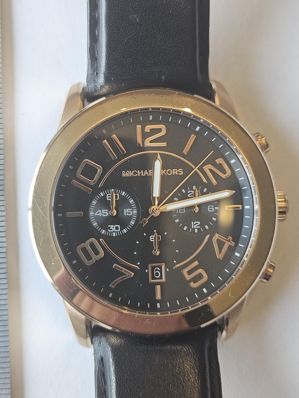 Michael Kors - Large Chronograph Leather Strap Watch - MK8289